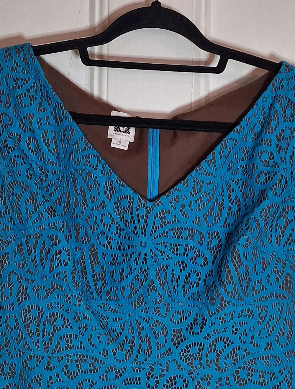 Anne Klein Turquoise Blue Portrait Necklace Lace Swing Party Dress sz 2 V-Neck